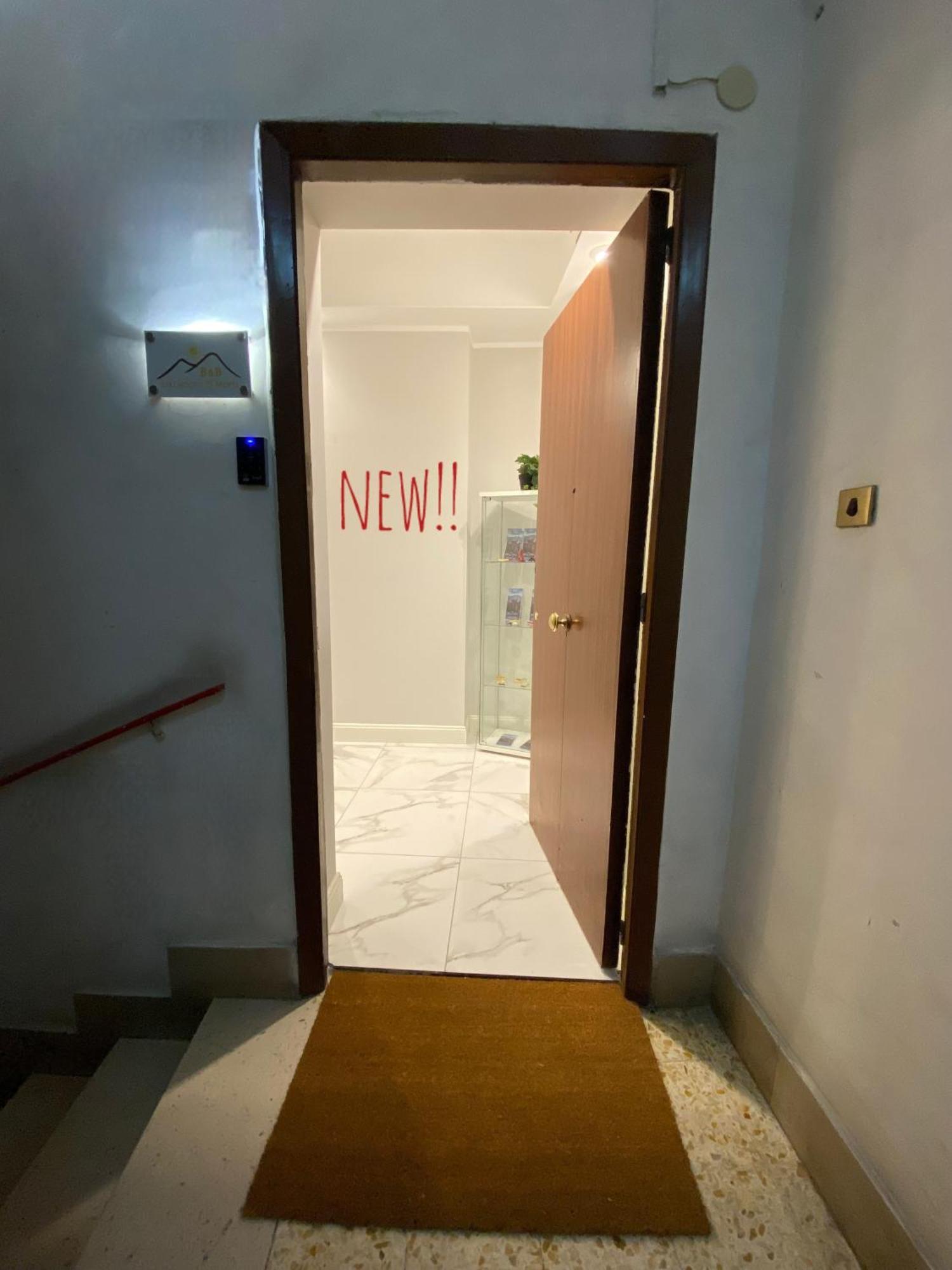 La Dimora Di Marti " Vicino Al Centro Storico Di Napoli" B&B 외부 사진