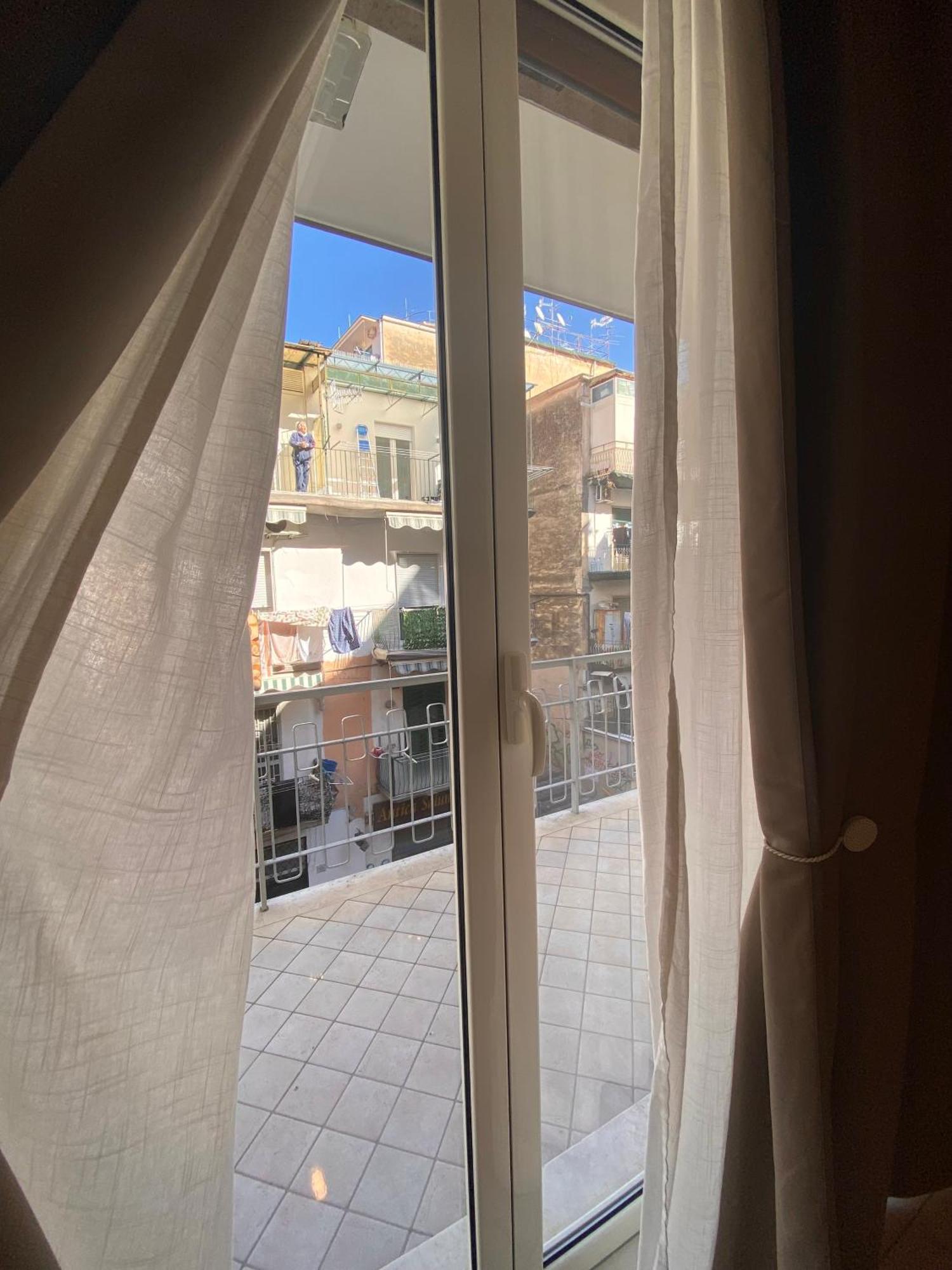 La Dimora Di Marti " Vicino Al Centro Storico Di Napoli" B&B 외부 사진